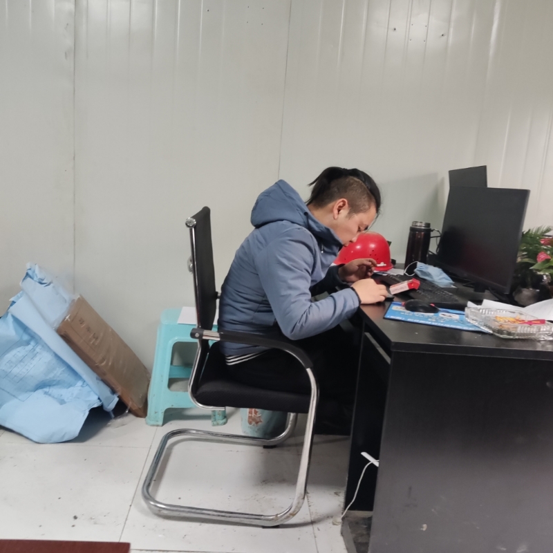 太空舱的第一张照片--镇雄蓝颜知己交友网